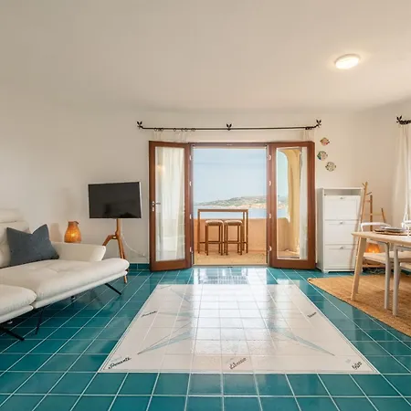 Vista Mozzafiato Sull'arcipelago Della Maddalena Appartamento
